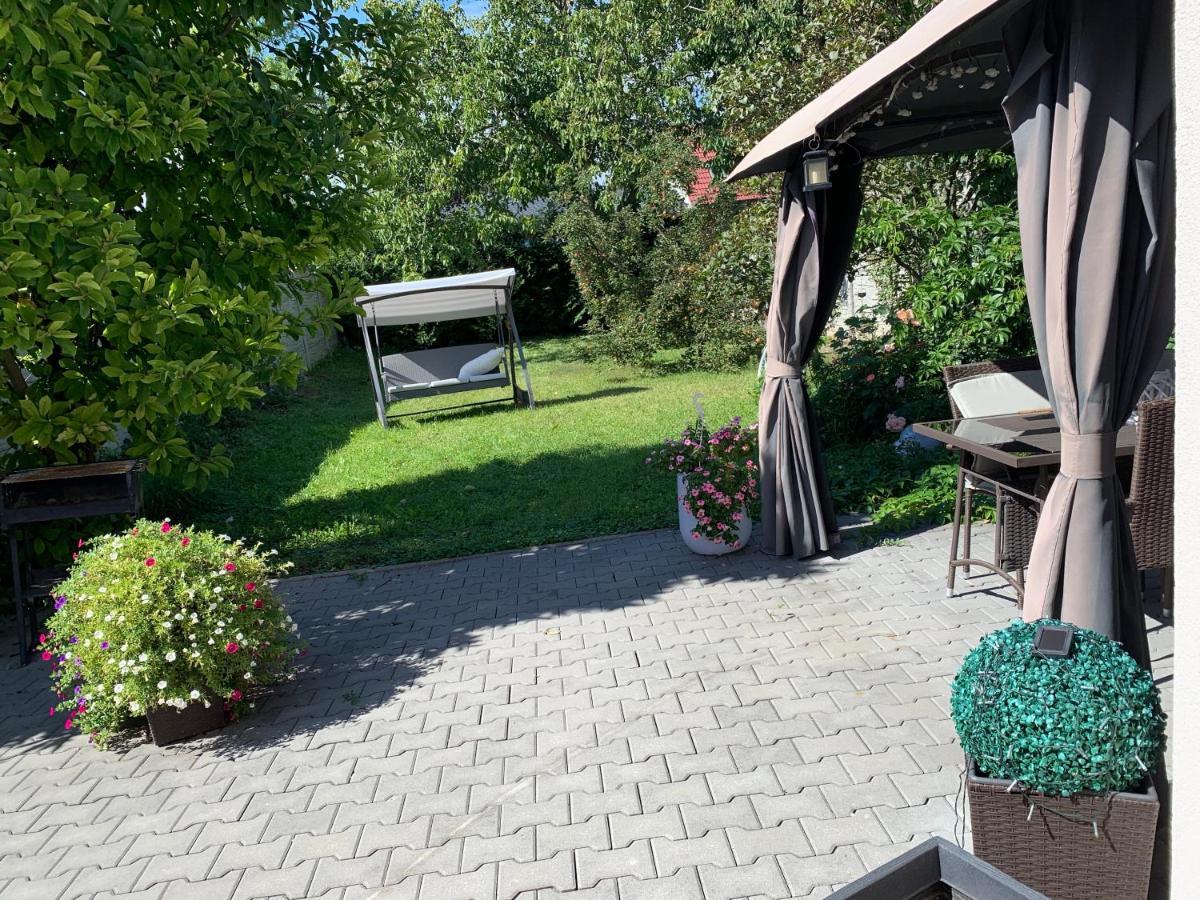 Alia House With Garden In Piestany Villa Eksteriør bilde