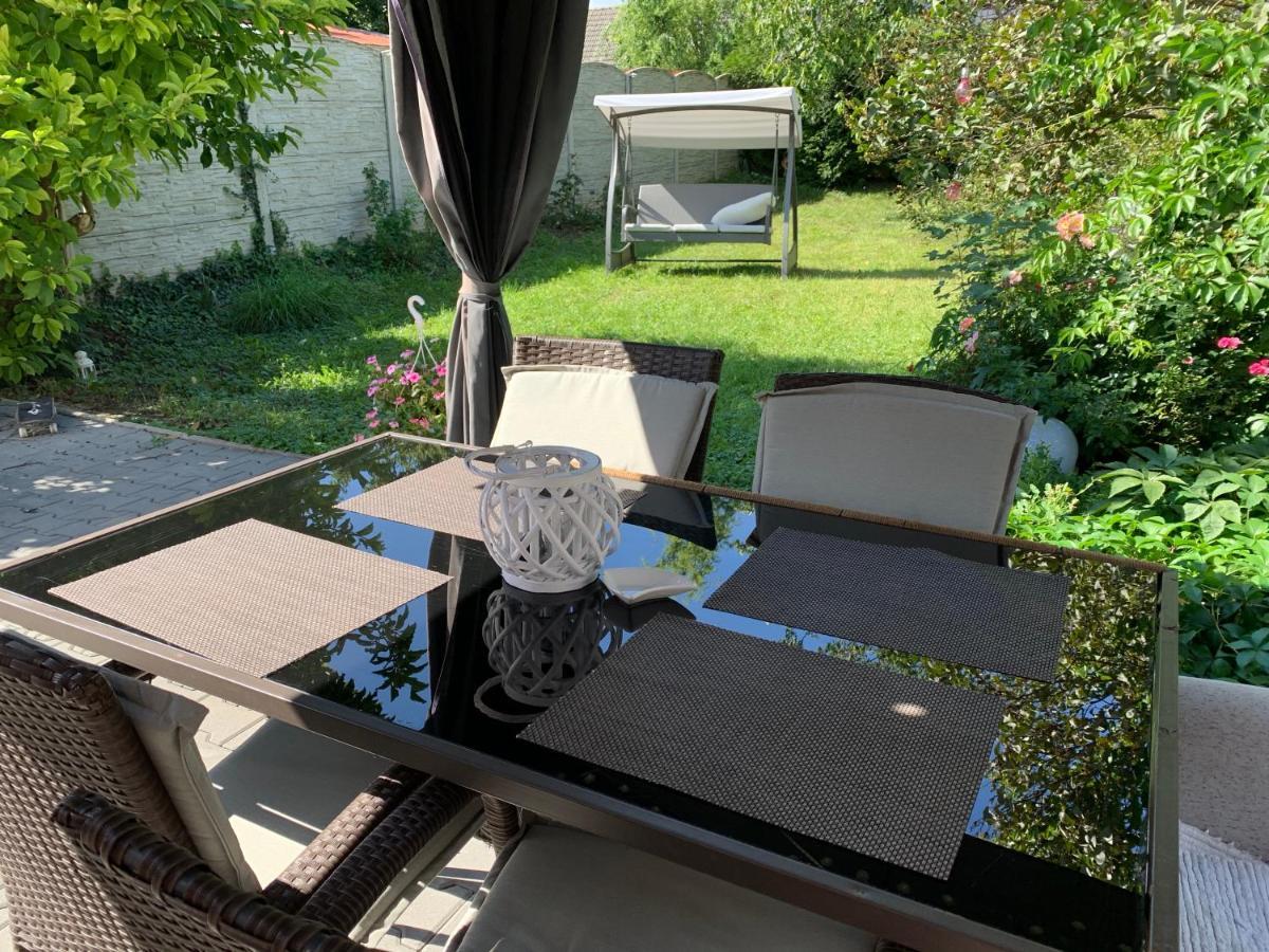 Alia House With Garden In Piestany Villa Eksteriør bilde